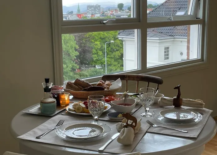 Amazing Views In The Center Apartment